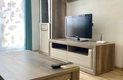 Аренда уютной квартиры с отдельной спальней и балконом, 6 сектор, Бухарест, Румыния