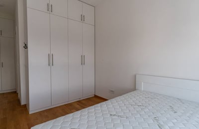 Аренда современной, обновлённой меблированной 2-комнатной квартиры, 65 м², Новый Белград, Белград, Сербия