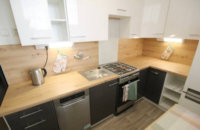 Аренда светлой, комфортной квартиры, 50 м², Вршовице, Прага, Чехия