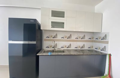 Аренда просторной меблированной квартиры с панорамным видом на море, 74 м², Нячанг, Вьетнам