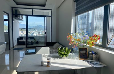 Аренда просторной меблированной квартиры с панорамным видом на море, 74 м², Нячанг, Вьетнам