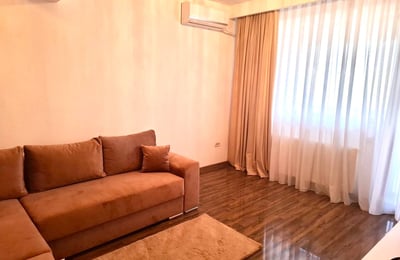 Alquiler de apartamento amplio, cómodo, con cocina independiente, Sector 6, Bucarest, Rumanía