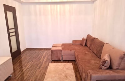 Alquiler de apartamento amplio, cómodo, con cocina independiente, Sector 6, Bucarest, Rumanía