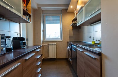 Аренда просторной, уютной квартиры, 79 м², Вождовац, Белград, Сербия