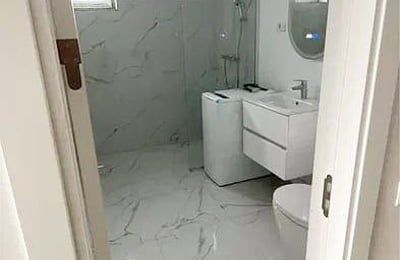 Alquiler de apartamento luminoso, cómodo, Mamaia Sat, Rumanía