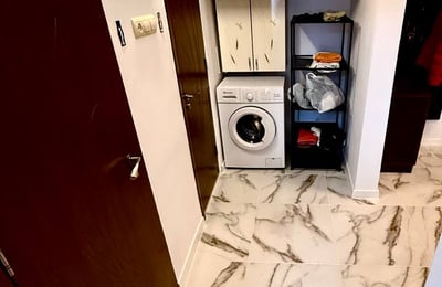 Alquiler de apartamento limpio, renovado, amueblado, Centro, Chișinău, Moldavia