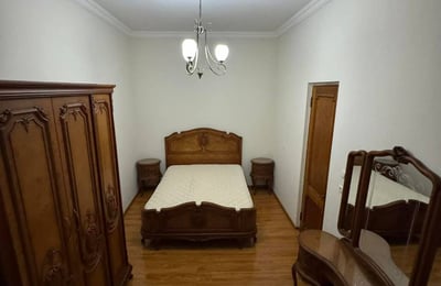 Аренда просторного, меблированного дома с гаражом, 120 м², Батуми, Грузия