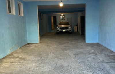 Аренда просторного, меблированного дома с гаражом, 120 м², Батуми, Грузия