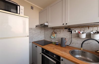 Меблированная квартира с балконом в аренду, 30 м², Жолибож, Варшава, Польша