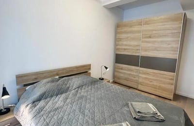 Spacious, comfortable apartment for rent, Mamaia Sat, Romania