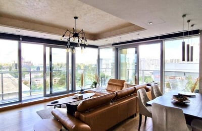 Moderne Wohnung mit Panoramablick auf die Stadt zur Miete, 90 м², Belgrad, Serbien