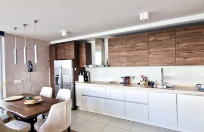 Moderne Wohnung mit Panoramablick auf die Stadt zur Miete, 90 м², Belgrad, Serbien