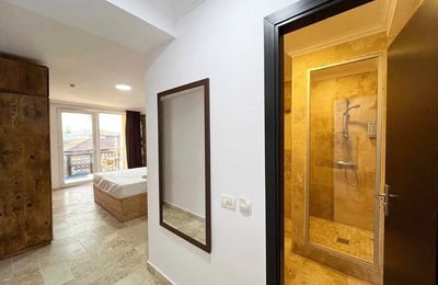 Аренда комфортной, меблированной студии с балконом, район KM 5, Констанца, Румыния