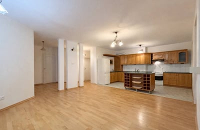 Geräumige Wohnung mit Balkon zur Miete, 100 м², Ursynów, Warschau, Polen