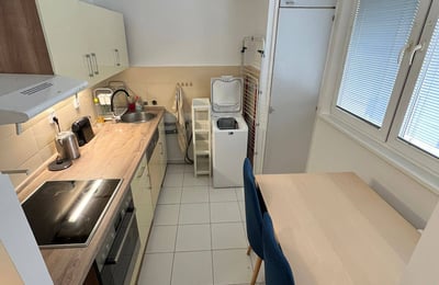 Alquiler de apartamento amplio, amueblado, Vrakuňa, Bratislava, Eslovaquia