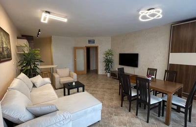 Location appartement spacieux, meublé, Primorski Park, Varna, Bulgarie