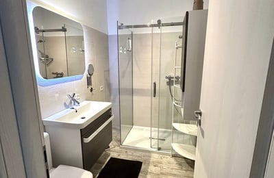 Location appartement cosy, lumineux, Bucarest, Roumanie