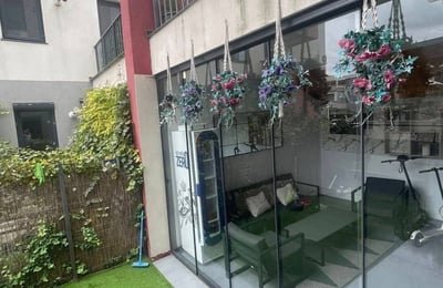 Location appartement moderne, cosy, avec terrasse, Mamaia Sat, Roumanie