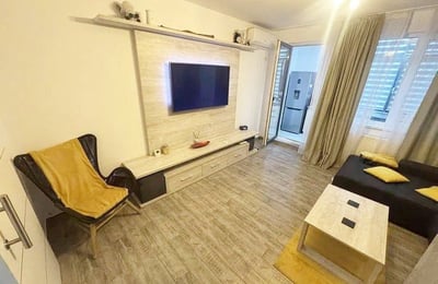 Alquiler de apartamento moderno, amueblado, Mamaia Sat, Rumanía