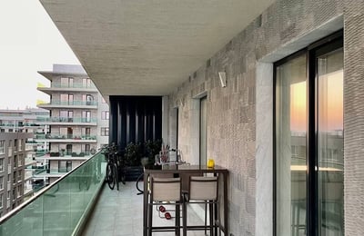 Spacious apartment with stunning sea view for rent, Mamaia, Romania