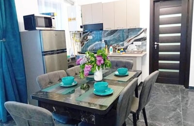 Location studio cosy avec balcon, Mamaia Sat, Roumanie