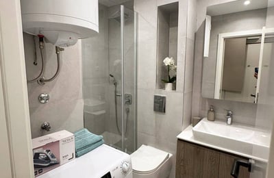 Аренда современной квартиры в новостройке, 52 м², Звездара, Белград, Сербия