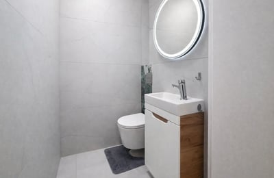 Alquiler de amplio y moderno apartamento, 83 m², Wawer, Varsovia, Polonia