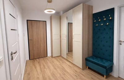 Alquiler de amplio y moderno apartamento, 83 m², Wawer, Varsovia, Polonia