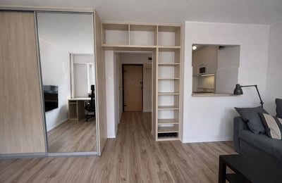 Alquiler de acogedor y luminoso estudio, 28 м², Mokotów, Varsovia, Polonia