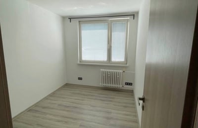 Apartamento amplio en alquiler en Dúbravka, Bratislava, Eslovaquia