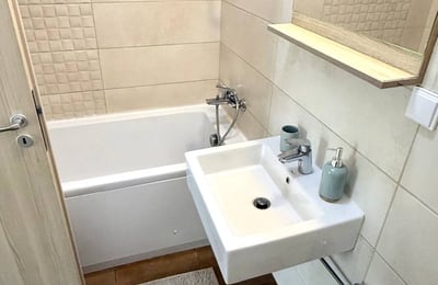 Location d’un appartement moderne et meublé, Bucarest, secteur 6, Roumanie