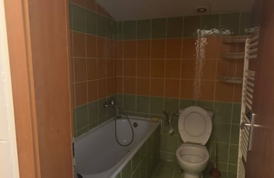 Location d’un appartement compact et meublé, Stare Mesto, Bratislava, Slovaquie