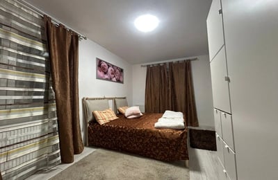 Location d’une maison spacieuse et confortable avec parking, 140 м², Boreal, Constanta, Roumanie