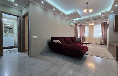 Alquiler de cómodo apartamento amueblado, 55 m², Inel 2, Constanta, Rumanía