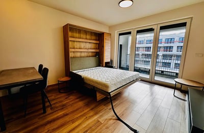 Location d’un appartement moderne et lumineux, 33 м², Hloubetin, Prague, République tchèque