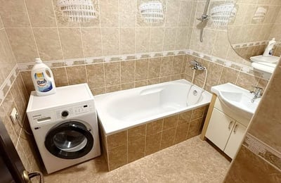 Alquiler de apartamento amueblado, 70 m², Botanica, Chisinau, Moldavia