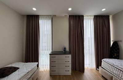 Premium, möblierte Villa zur Miete, 115 м², Batumi, Georgien