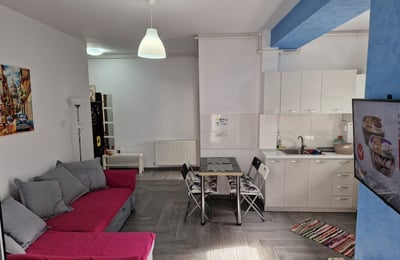 Alquiler de apartamento acogedor y completamente amueblado cerca de la playa, 50 m², Mamaia Sat, Constanța, Rumanía