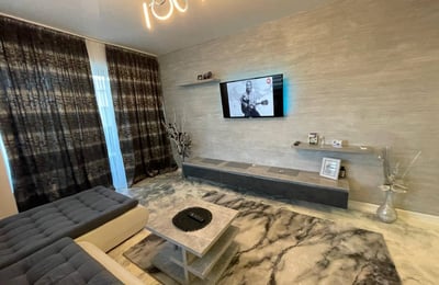 Location d'un appartement moderne et confortable près de la plage, 50 m², Mamaia, Constanța, Roumanie