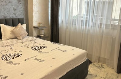 Location d'un appartement moderne et confortable près de la plage, 50 m², Mamaia, Constanța, Roumanie