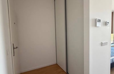 Location d'un appartement moderne et chaleureux à Olivia Residence, Bratislava, Slovaquie