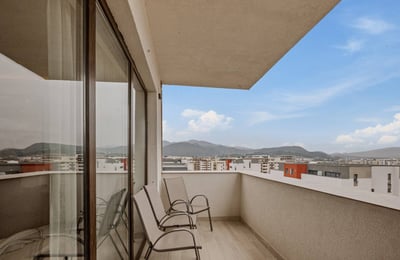 Alquiler de apartamento acogedor y amueblado, complejo Isaran, Brasov, Rumania