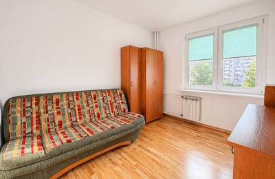 Alquiler de apartamento soleado y acogedor en una zona tranquila, 44 m², Varsovia, Polonia