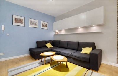Spacious and furnished apartment for rent in a quiet area, 77 m², Warsaw, Poland