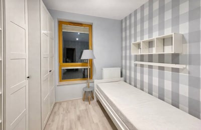Spacious and furnished apartment for rent in a quiet area, 77 m², Warsaw, Poland