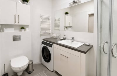 Geräumige Wohnung 64m² mit Parkplatz zur Miete, Mokotów, Warschau, Polen