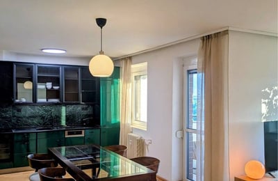 Apartamento espacioso y amueblado 110m² en alquiler, Staré Mesto, Bratislava, Eslovaquia