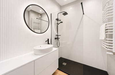 Modern and new 2-room apartment with parking, Wola, Warsaw