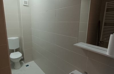 Se alquila apartamento acogedor y amueblado, Abator, Constanta