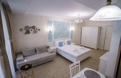 Se alquila luminoso apartamento de 1 habitación, 41 m², Mamaia, Constanța